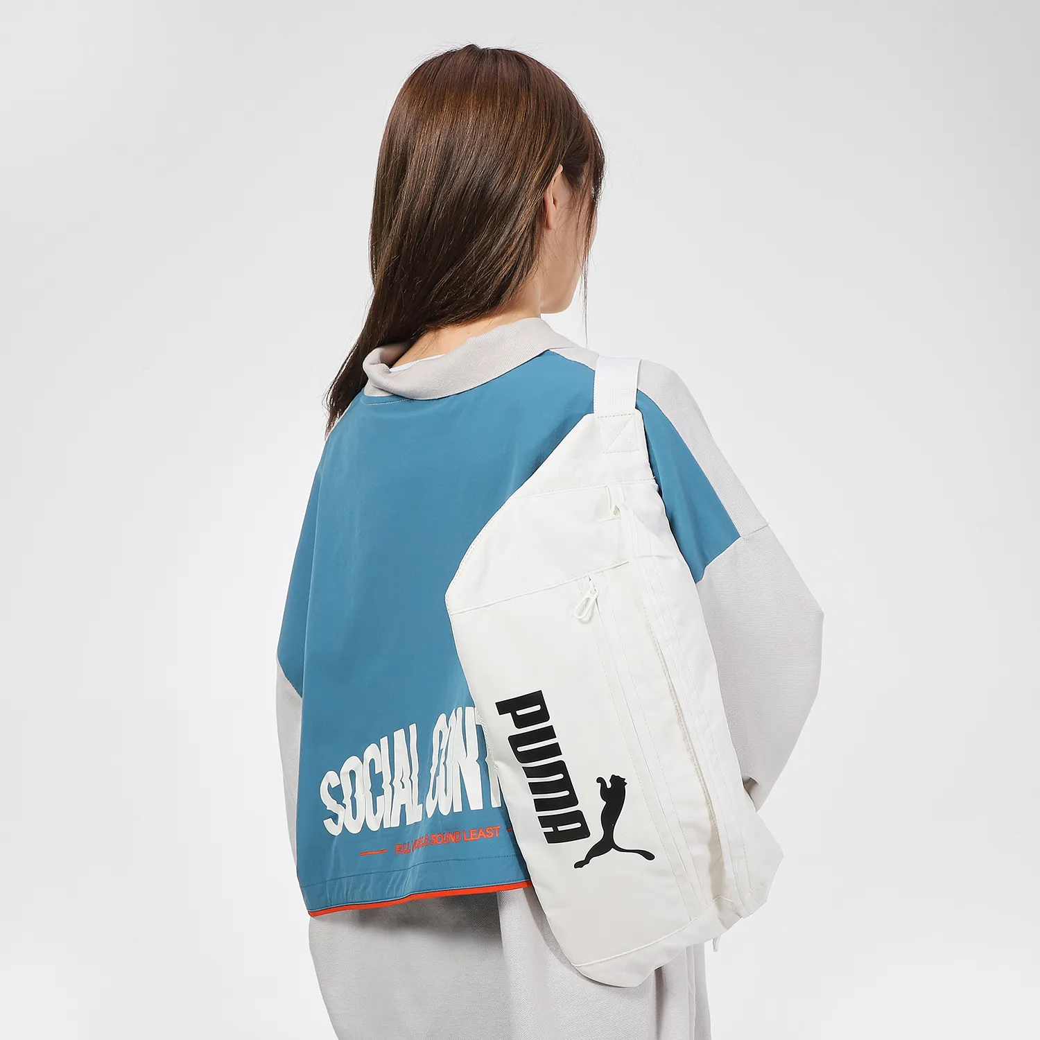 彪马OVERSIZED WAISTBAG中斜挎包078692-02